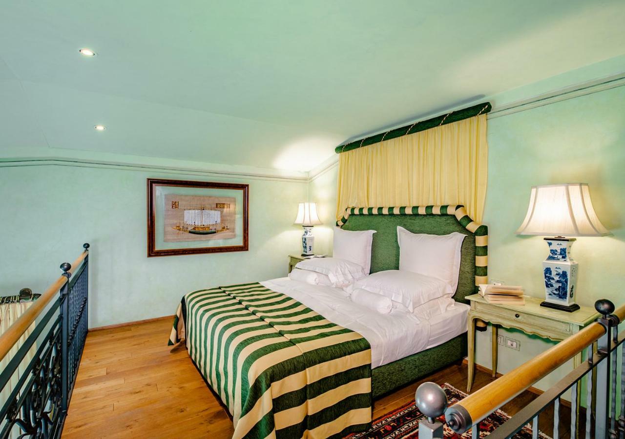 Villa Mangiacane - Small Luxury Hotels Of The World 瓦尔的圣卡西亚诺 外观 照片