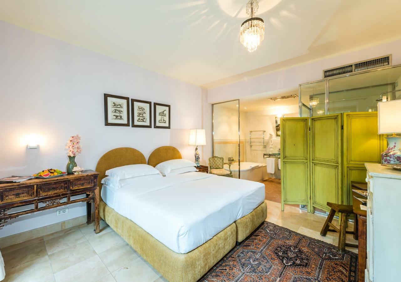 Villa Mangiacane - Small Luxury Hotels Of The World 瓦尔的圣卡西亚诺 外观 照片