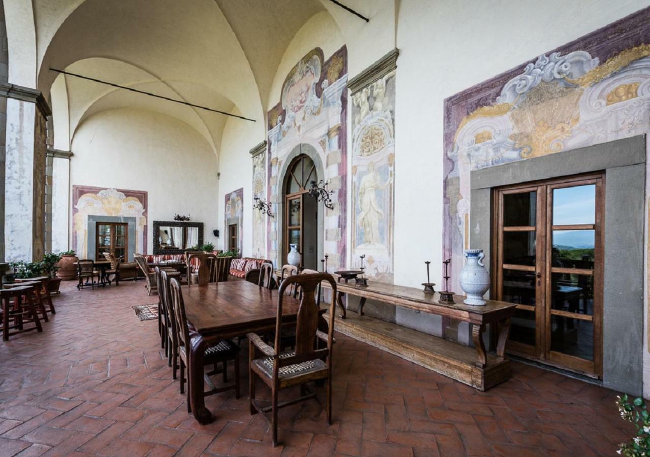 Villa Mangiacane - Small Luxury Hotels Of The World 瓦尔的圣卡西亚诺 外观 照片
