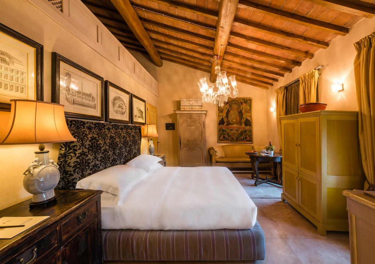 Villa Mangiacane - Small Luxury Hotels Of The World 瓦尔的圣卡西亚诺 外观 照片