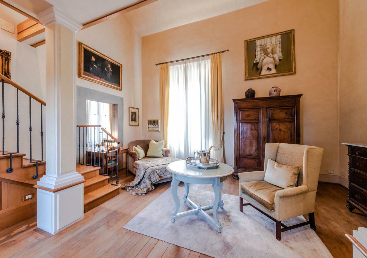 Villa Mangiacane - Small Luxury Hotels Of The World 瓦尔的圣卡西亚诺 外观 照片